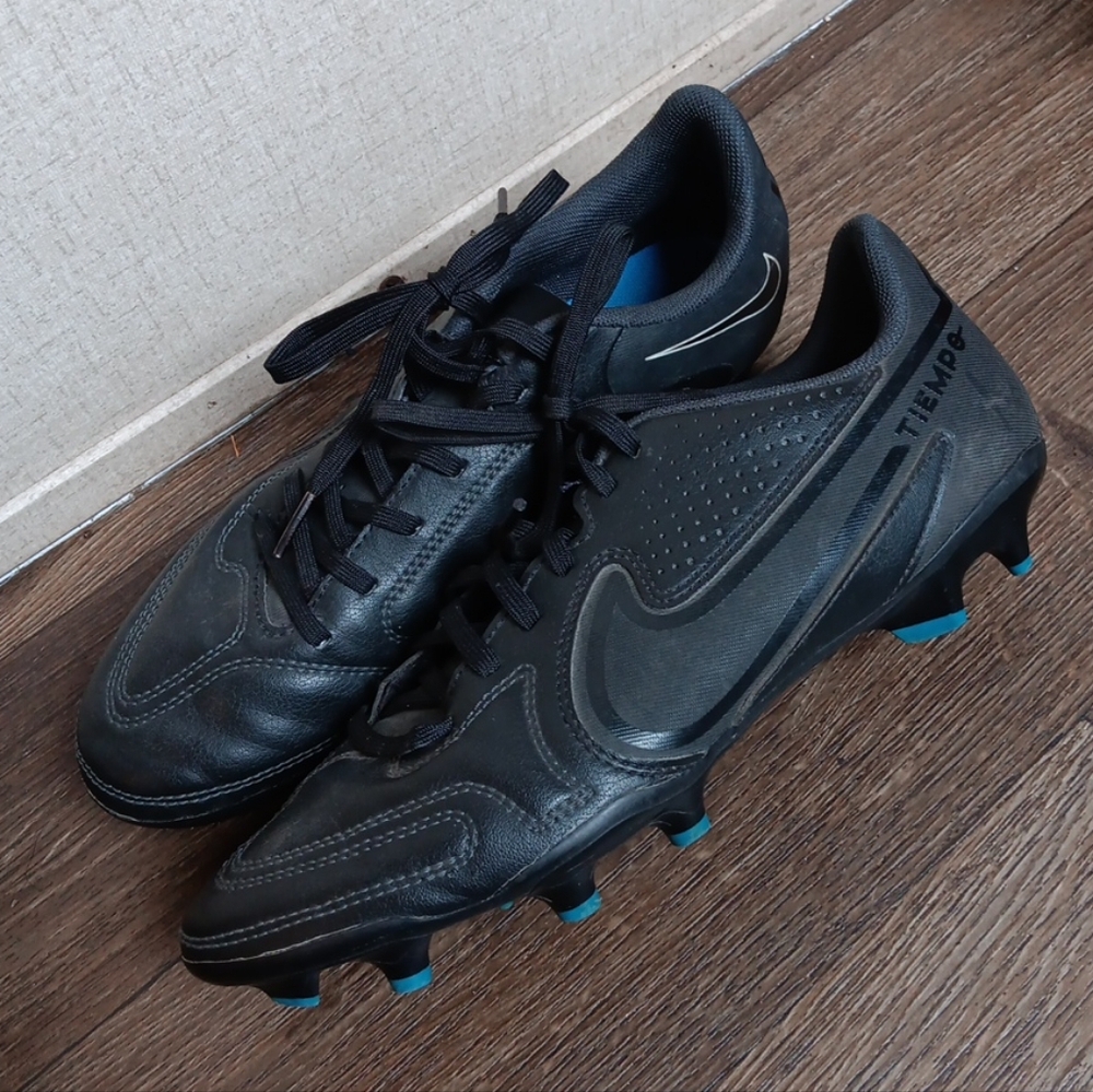 Nike Tiempo Legend 9 Academy  Soccer Cleats Futbol Shoes size 8